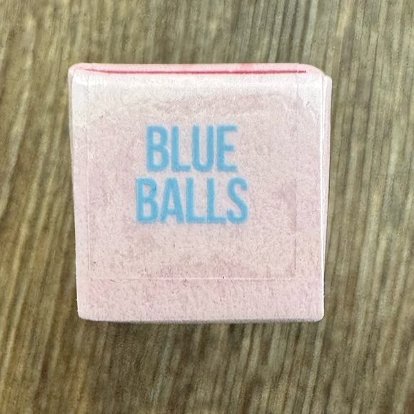 Jeffree Star Cosmetics Supreme Gloss - Blue Balls. NIB - Picture 4 of 5